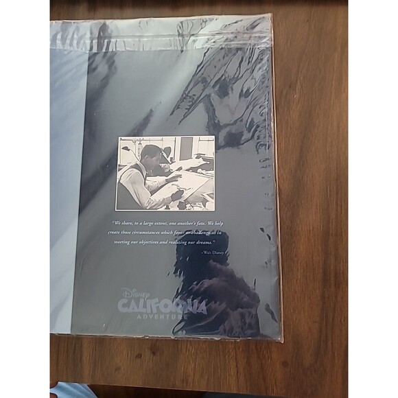 BRAND NEW!! DISNEYLAND LANE JUNE 7 2012 VOL 44 ISSUE 11 BACK ISSUE CALIFORNIA - Picture 14 of 15